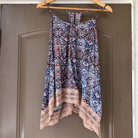 Mossimo Supply Co. Tops - Mossimo spaghetti strap tank top